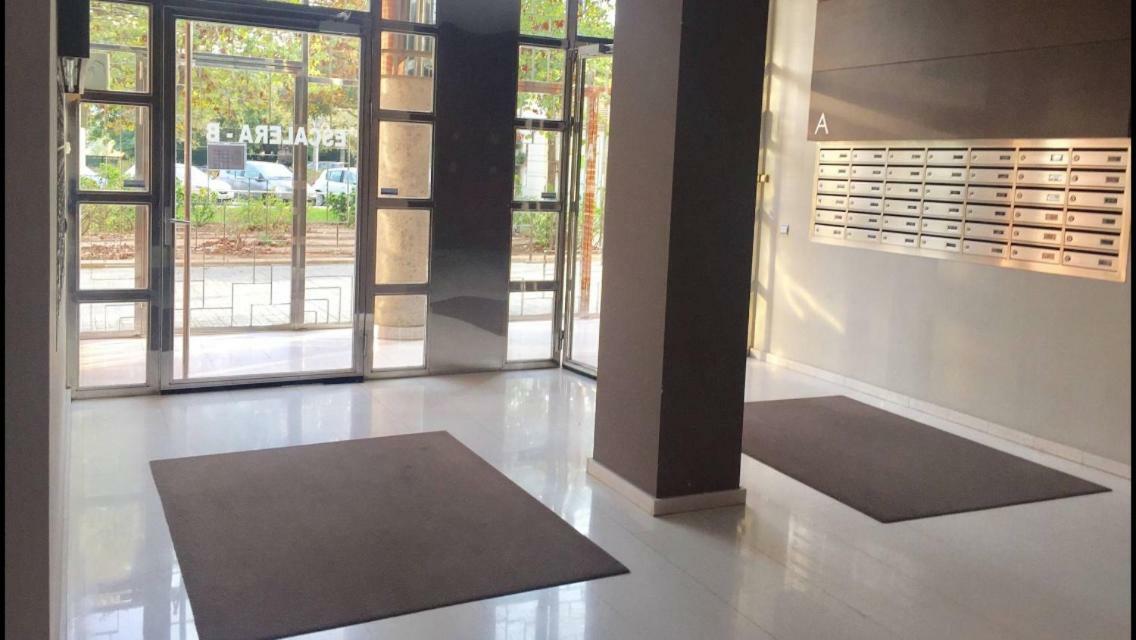 Apto En Ciudad De Las Ciencias Y Cerca Playa バレンシア エクステリア 写真