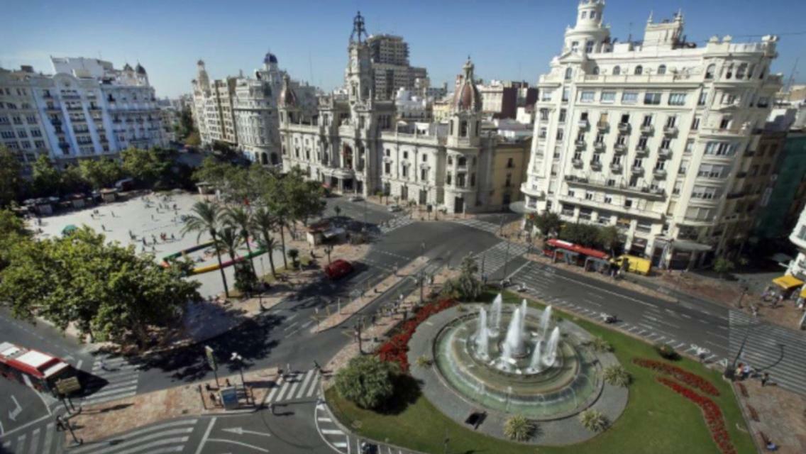 Apto En Ciudad De Las Ciencias Y Cerca Playa バレンシア エクステリア 写真